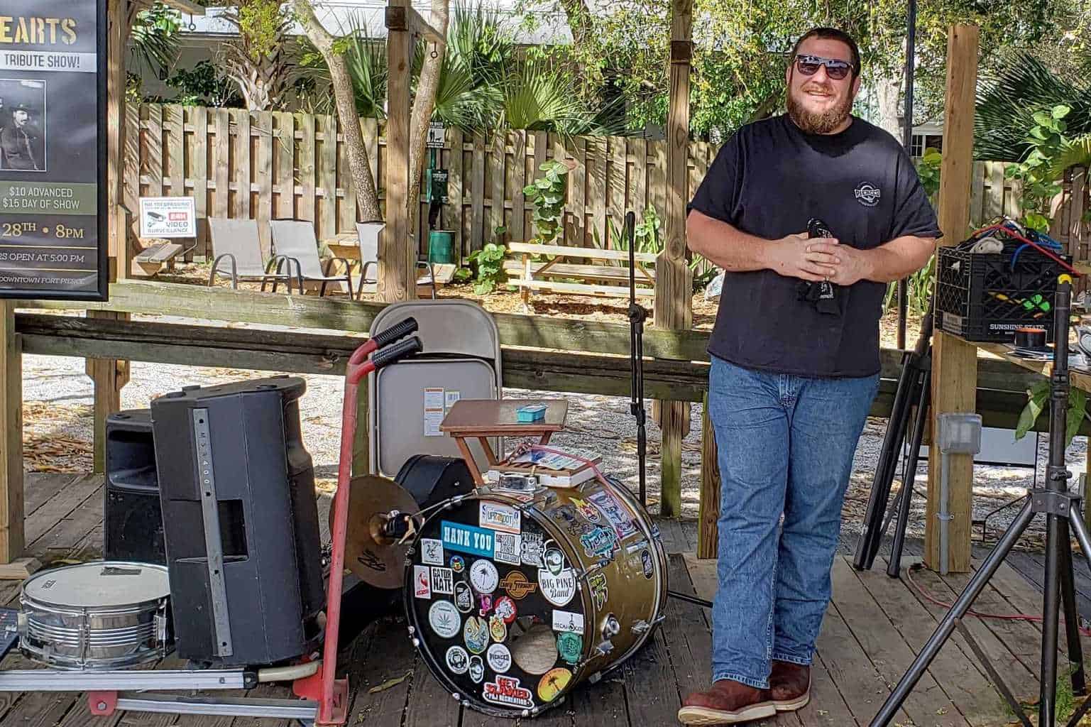 Johnny Debt at E.R. Bradley's