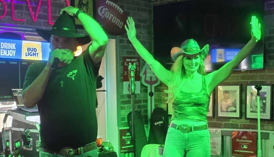 Beau-and-Lori-2025-resized Beau-and-Lori-2025-resized